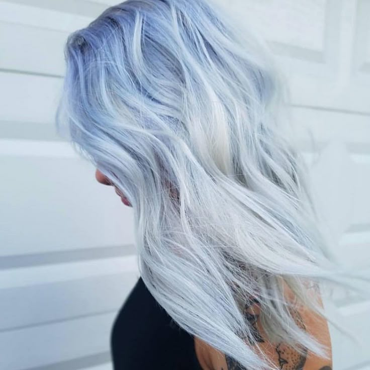 Hair Art Drawing, Brown Ombre Hair Color, Light Ombre, Blonde Hair With Roots, Blue Roots, Platinum Blonde Hair Color, Blue Ombre Hair, Light Blue Hair, Colors Combinations