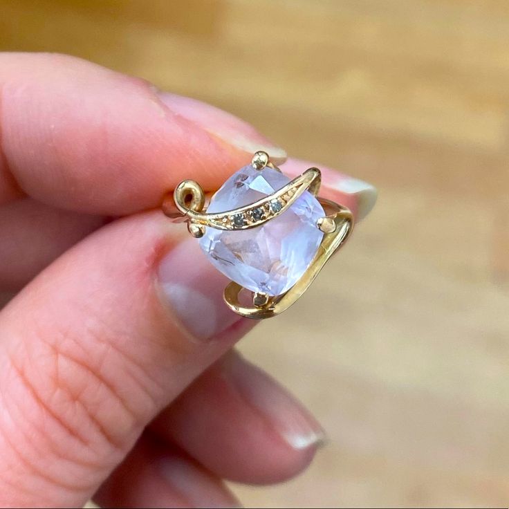 This Gorgeous Art Nouveau Style Ring Is A Showstopper! Solid Rose Gold With A Large Pink Amethyst And 3 Small Diamonds. Beautiful Scrolling Detail. Size 4. Small Crack On Back Of Band But Does Not Affect Wear. Perfect As An Engagement Ring Or Cocktail Ring. Art Noveau Ring, Art Nouveau Rings, Art Nouveau Jewelry Ring, Stained Glass Ring, Urban Magic, Art Nouveau Engagement Ring, Art Nouveau Ring, Amethyst And Diamond Ring, Art Nouveau Jewelry