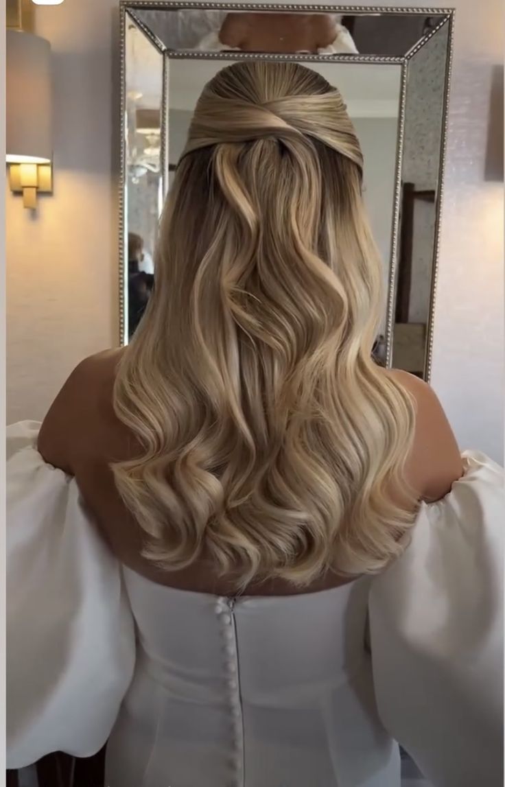 Bridesmaid Hair Inspo, Bridal Hair Half Up, Blonde Wedding Hair, Bridal Hair Down, Wedding Hair Half, Guest Hair, Bridesmaid Hair Makeup, Bridal Hair Inspiration, Wedding Guest Hairstyles