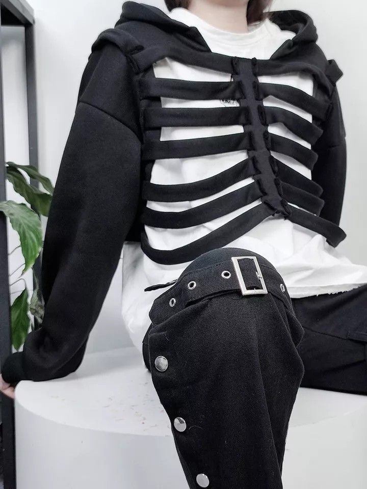 Rib Cage Corset, Goblin Outfit, Cut Out Hoodie, Emo Streetwear, E Girl Clothes, Festival Mode, Skeleton Hoodie, Ribbed Hoodie, Unique Hoodies