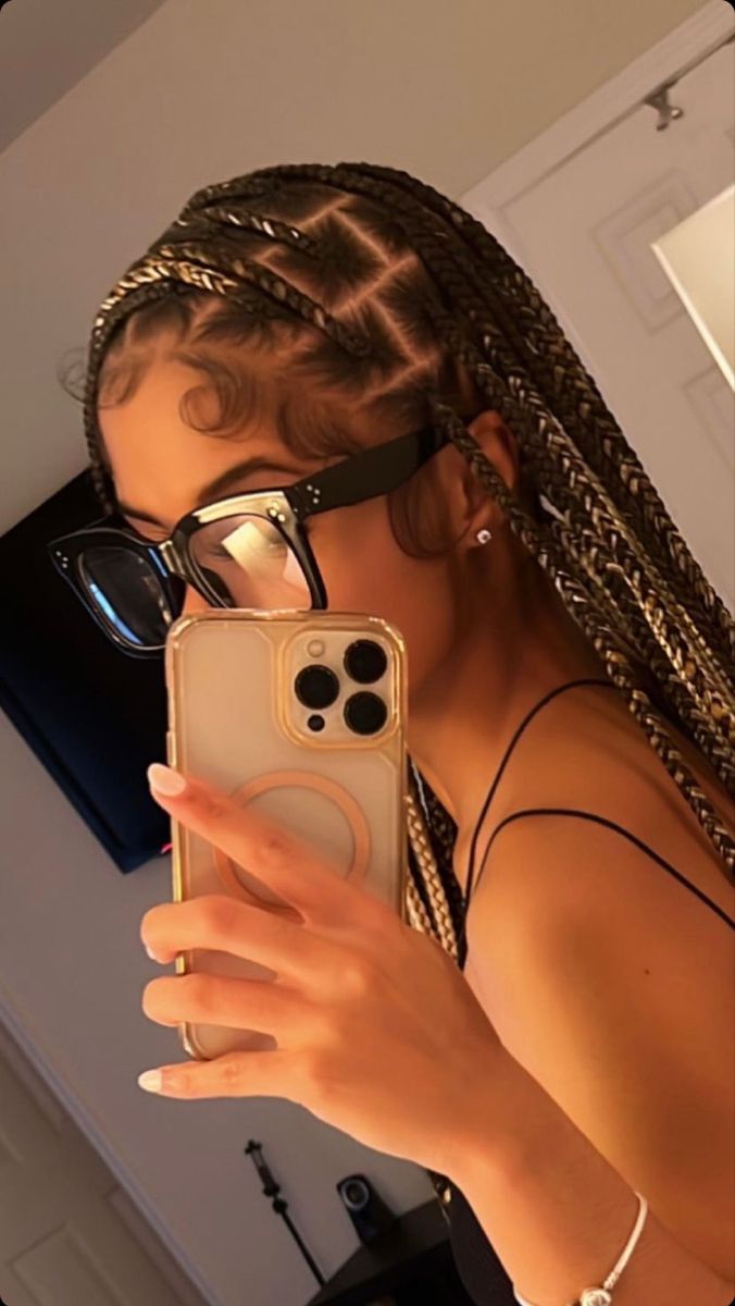 Box Braids Hairstyles For Black Women, Cute Braided Hairstyles, Braids Hairstyles Pictures, Cute Box Braids Hairstyles, Protective Hairstyles Braids, Extensions Hair, Pretty Braided Hairstyles, Girls Hairstyles Braids, Dope Hairstyles