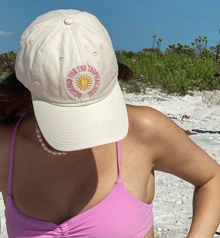 Mexico Trip, Hat Aesthetic, Pink Ocean, Sea Sand, Instagram Feed Inspiration, Pink Beach, Cute Hats, Dior Ring, Girl With Hat