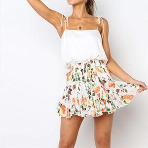 Easy To Team Elastic Waistband Flounce Mini Skirt – sunifty Flirty Stretch Skort For Summer, Casual Fitted Summer Skirt, Chic Summer Flowy Skirt, Chic Flowy Summer Skirt, Casual Skirted Skort For Summer, Casual Mini Skort For Summer, Casual Skort For Summer, Flirty Summer Skort, Summer Beach Skort With Gathered Skirt