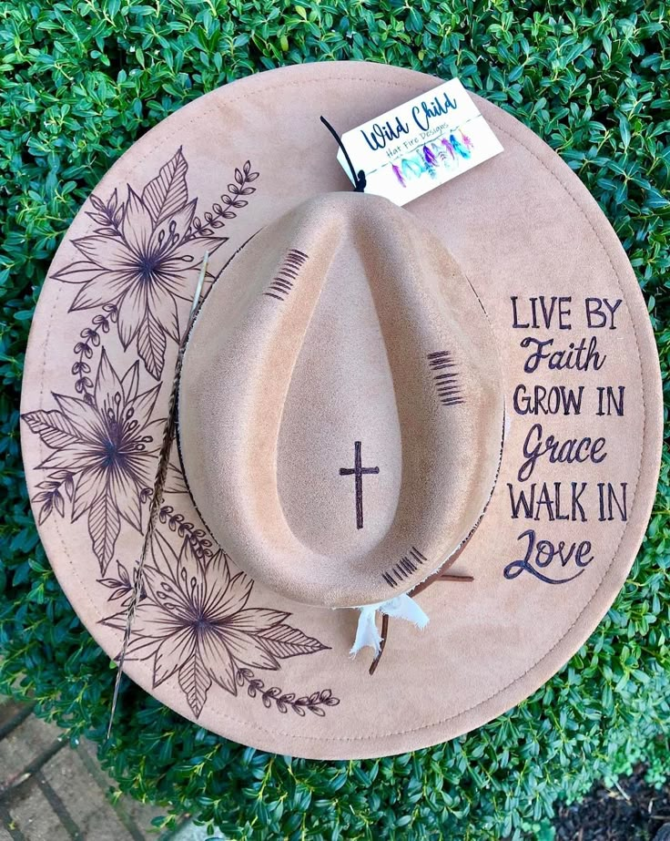 This Fedoras item by WildChildHatDesigns has 223 favorites from Etsy shoppers. Ships from Statesville, NC. Listed on May 18, 2024 Burnt Hats For Women, Burned Cowboy Hats, Felt Hat Burning Designs, Custom Cowgirl Hats, Burn Hats, Boho 2024, Burnt Hat, Burnt Hats, Penny Projects