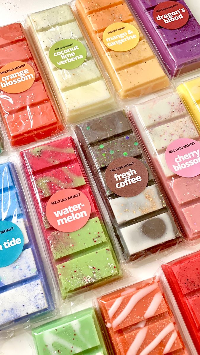 Shop the different fragrances that will make your home smell amazing. Made with 100% Soy Wax Wax Melt Snap Bar Ideas, Wax Melt Business Ideas, Wax Melt Snap Bars, Snap Bar Wax Melts, Unique Wax Melts, Cute Wax Melts, Waxmelts Ideas, Wax Melt Display, Wax Melts Packaging Ideas