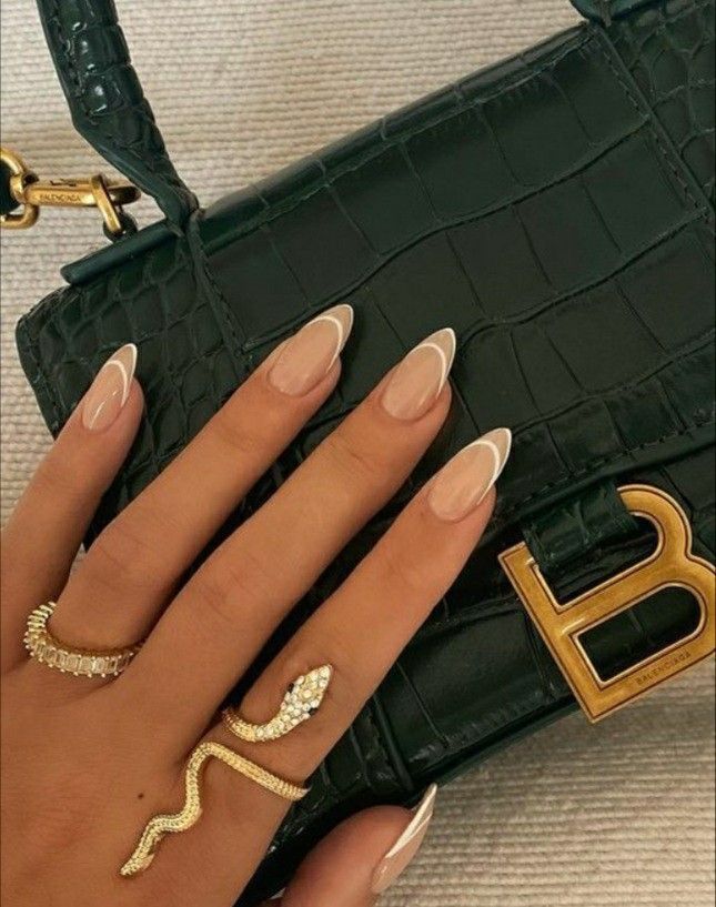 Europe Nails, August Nails, Nagellack Trends, Square Nail, Square Nail Designs, Minimal Nails, Basic Nails, Work Nails, Vacation Nails