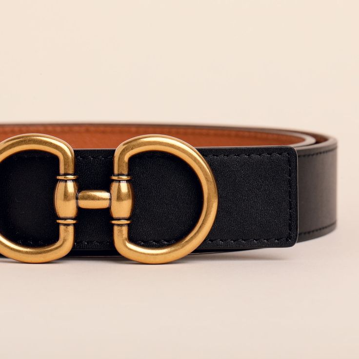 Edited Pieces | Reversible Horsebit Belt Belts For Petite Women, Unique Belts For Women, Brown Belt Outfit Women, Trendy Belts For Women, Horsebit Belt, Belt For Dresses, Womens Belts Fashion, Womens Belts, Designer Belts For Women