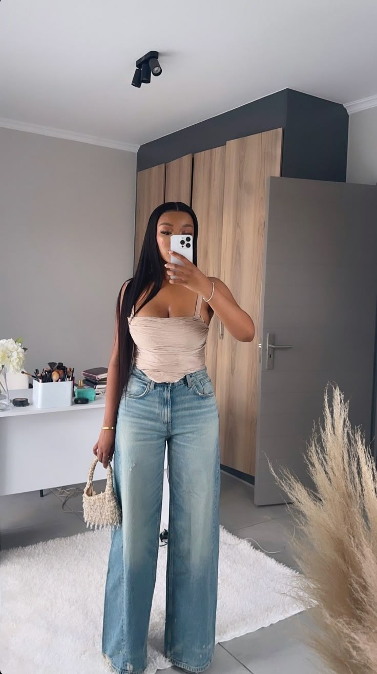 Dinner Outfit Baddie, Summer Baddie Outfits, Outfits With Jeans, Classy Dinner, Summer Baddie, Neat Casual Outfits, Elegant Classy Outfits, Modest Dresses Fashion, Outing Outfit