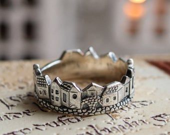 Polymer Clay Landscape, Clay Landscape, Architecture Jewelry, Ring Polymer Clay, Silver Coin Ring, Dope Jewelry, Coin Ring, Funky Jewelry, Miniature House