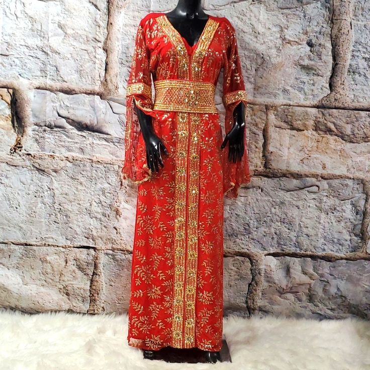 Luxurious Red And Gold Embroidered Long Bat Sleeves Abaya/Party/Gala/Lined Dress. V Neck. Comes With An Embroidered Belt. Lenght: 56 Inches Sleeves :30 Inches Chest :50 Inches Hips: 50 Inches Gold Abaya, Gala Dress, Bat Sleeves, Embroidered Belt, Bat Sleeve, Gala Dresses, Red And Gold, Special Occasion Dresses, Occasion Dresses