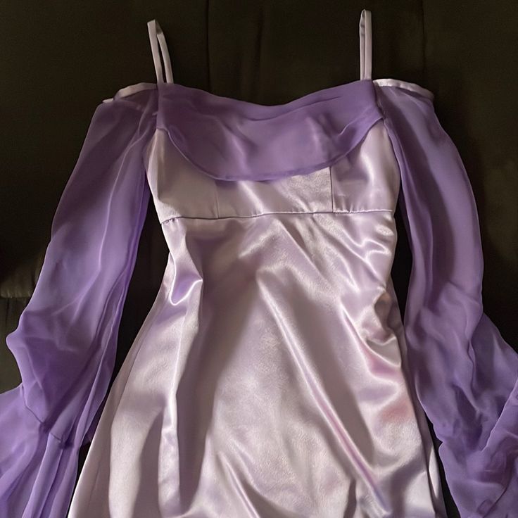 Customized Lilac Y2k Dress Worn Once For A Wedding In 2002ish Amazing Condition Fits Like An Xs. The Sleeves Are Cascading Bell With The Open Area Facing Outward. Dress Is Floor Length And Has A Slight Flare. As A Slight Stain On The Back By The Zipper. I Zoomed In So It Can Me Seen. Y2k Dress, Wearing Dress, Dresses Xs, Floor Length, A Wedding, Lilac, Colorful Dresses, Stain, Womens Dresses