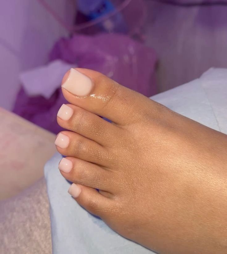 ˚୨୧⋆ @bella2angel French Toe Nails, Pink Toe Nails, Toenail Art, Feet Nail Design, Neon Acrylic Nails, Foot Nail, Gel Toe Nails, Acrylic Toe Nails, Pretty Toe Nails