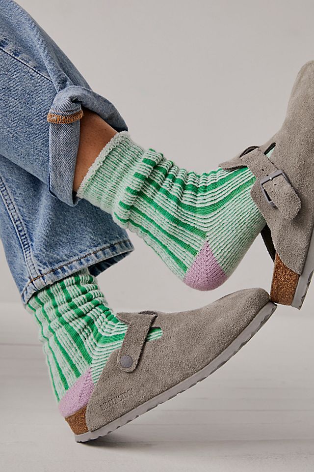 Plush Inside Out Crew Socks 2023 Socks Trends, Sock Trends 2023, Cute Knit Socks, Cool Socks Outfit, Funky Socks Outfit, Clog Socks, Colorful Socks Outfit, Cute Ankle Socks, Handknit Socks