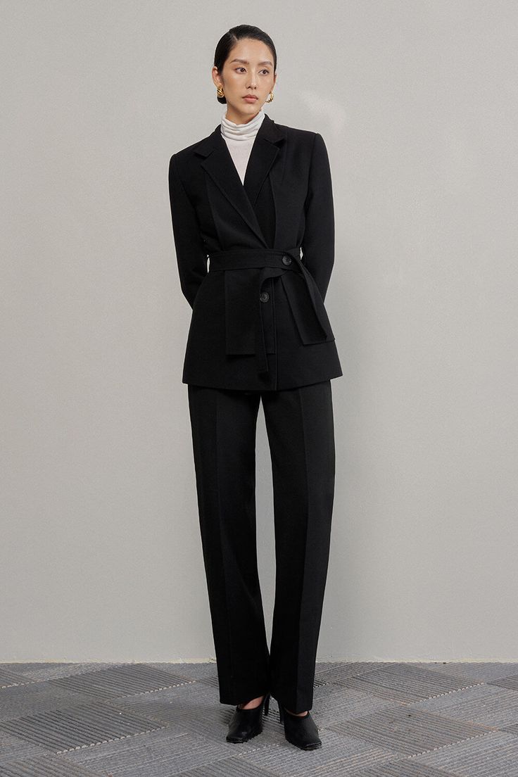 Made from premium cotton, these pants feature a front zipper for a sleek and chic look. Perfect for any occasion, they provide comfort and style in one luxurious package. Elevate your wardrobe with these exclusive, ankle-length pants. Women Suits Elegant, Turtleneck Suit Women, Sales Person Outfit, Women Tailored Suit, Chic Straight Pantsuit For Office, Fall Office Wear Ankle-length Pantsuit, Elegant Fall Pantsuit With Ankle-length Pants, Elegant Pantsuit With Ankle-length Pants And Pockets, Elegant Ankle-length Pantsuit With Pockets