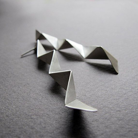 Geometric Silver Jewellery, Contemporary Silver Earrings, Contemporary Silver Jewelry, Black Gold Jewelry, Contemporary Earrings, Jewelry Quotes, Silver Jewelry Design, Silver Jewelry Handmade, Geometric Jewelry