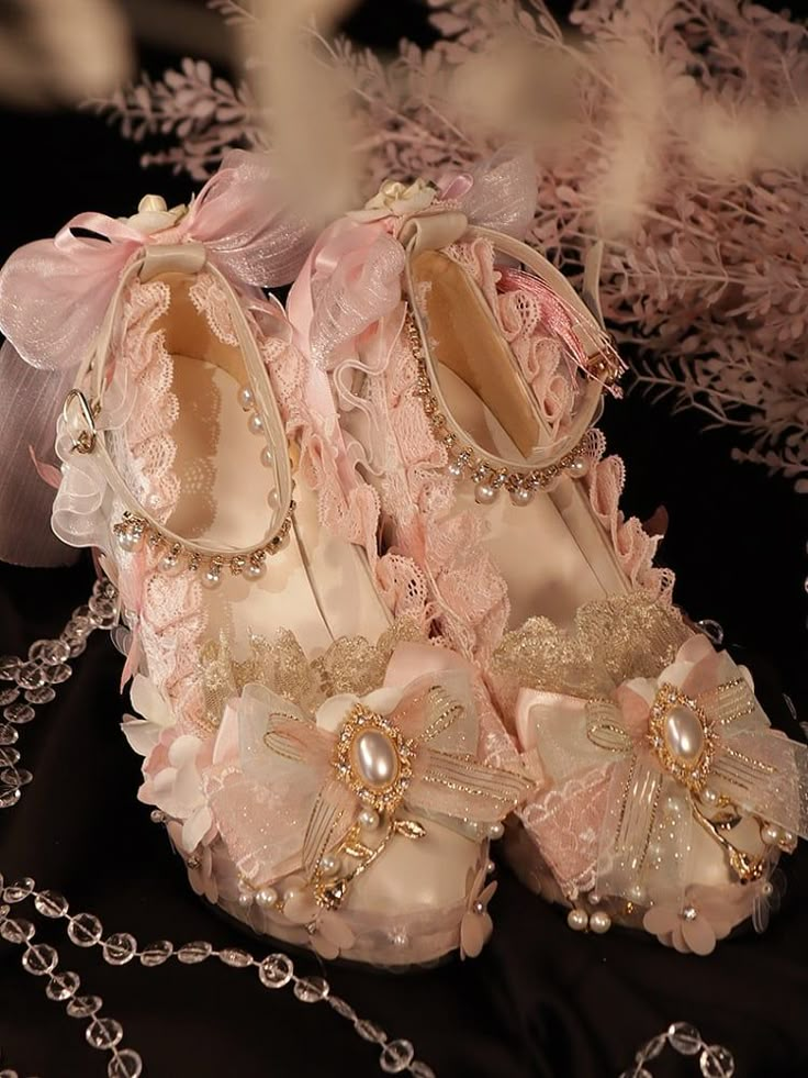 Flowers Blooming Floral Design Artificial Pearl Decorated Bow Accents Hime Lolita High Heels Princess Heels, Look Rose, Dr Shoes, Cute Shoes Heels, Kawaii Shoes, Flowers Blooming, Kawaii Fashion Outfits, Fancy Shoes, Girly Shoes