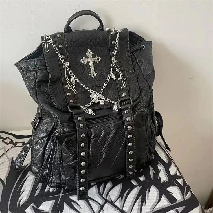 Main Material: PU, Lining Material: POLYESTER Gothic Backpacks, Skeleton Fashion, Leather School Backpack, Y2k Girls, Aesthetic Backpack, Backpacks For Women, Goth Y2k, Black Punks, Student Bag