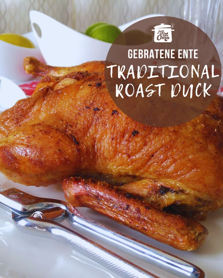 Traditional Roast Duck Recipe – Oma's traditionelle gebratene Ente Roast Duck Recipes, German Roast, Wild Duck Recipes, Wild Game Dinner, German Meat, Beef Rouladen, Roasted Duck Recipes, Hot Sandwich Recipes, Irish Foods