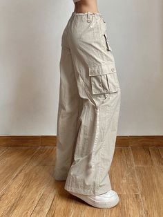 Casual Full-length Beige Cargo Pants, Casual Full Length Beige Cargo Pants, Casual Beige Full Length Cargo Pants, Casual Beige Full-length Cargo Pants, Beige Full-length Casual Cargo Pants, Beige Cotton Cargo Pants With Pockets, Beige Cotton Pants With Multiple Pockets, Baggy Beige Cotton Cargo Pants, Beige Cargo Jeans With Side Pockets