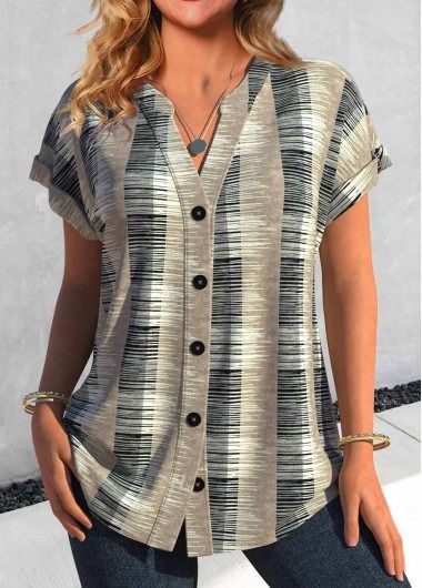 ROTITA Button Geometric Print Light Camel Split Neck Blouse | Rotita.com - USD $23.98 Geometric Clothing, Buy Shirts, Loose Shirts, Retro Chic, Trendy Tops, Color Khaki, Look Chic, Short Sleeve Blouse, Sophisticated Style