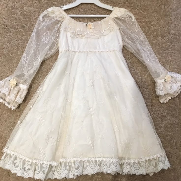 Nwot Great For The Holidays Or Special Occasion Dress Lined Nylon Rayon Acetate 50s Babydoll Dress For My I Do, 70s Peasant Dress, Vintage Bridal Shower Dress, 70s Dresses Formal, Vintage Bridal Shower, Vintage Party Dresses, Hoco Dress, Sewing Projects Clothes, Bridal Shower Dress