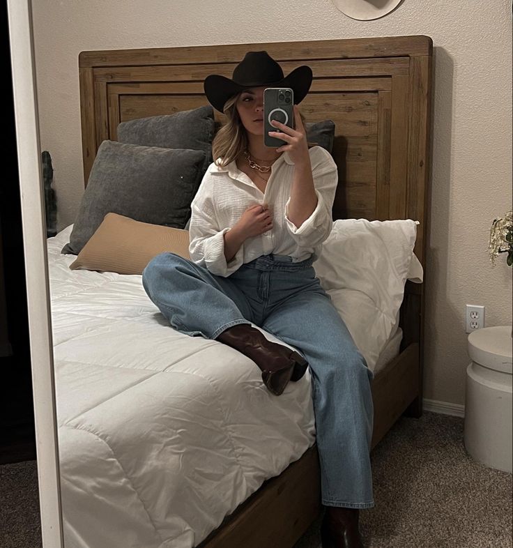 cowgirl • fashion • western • coastal • style • cowgirl boots • cowboy hat • neutrals • wrangler • country Brown Cowboy Hat Outfit Woman, Cowboy Hat Aesthetic Outfit, Brown Cowboy Hat Outfit, Coastal Cowboy Outfit, Cowboy Outfits For Women Cowgirls, Cowgirl Western Outfits, Outfit With Cowboy Hat, Cowboy Aesthetic Outfit, Cowboy Hat Outfit Woman