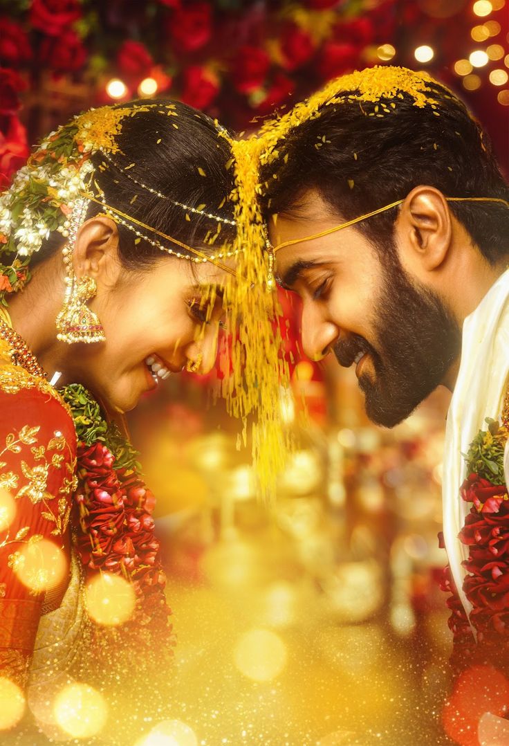 Bridal Pula Jeda, Pelli Chupulu Pics, South Indian Wedding Photos, Wedding Couple Poses Photography In Saree, Wedding Images Hindu, Pre Wedding Shoot Ideas Indian Couple Photos, Hindu Marriage Photography, Indian Wedding Pictures Poses, Wedding Stills Indian