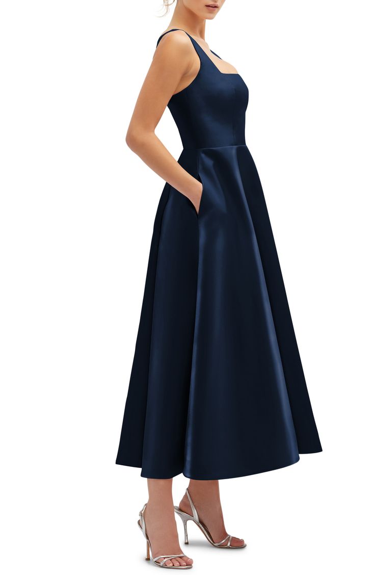 Take inspiration from the full-skirted silhouettes of the 1950s in this sleek sateen gown shaped with a fitted waist and topped with a sharply squared neckline. 49 1/2" length (size 8) Hidden back-zip closure Square neck Side-seam pockets Lined 100% polyester Machine wash, tumble dry Imported Elegant Gown With Fitted Bodice And Full Skirt, Elegant Square Neck Dress With Satin Finish, Formal Gown With Fitted Bodice And Square Neck, Formal Gown With Square Neck And Fitted Bodice, Elegant Gown With Full Satin Skirt, Evening Satin Dress With Square Neck, Evening Dresses With Satin Finish And Square Neck, Formal A-line Satin Finish Dress, Evening Dress With Satin Finish And Square Neck