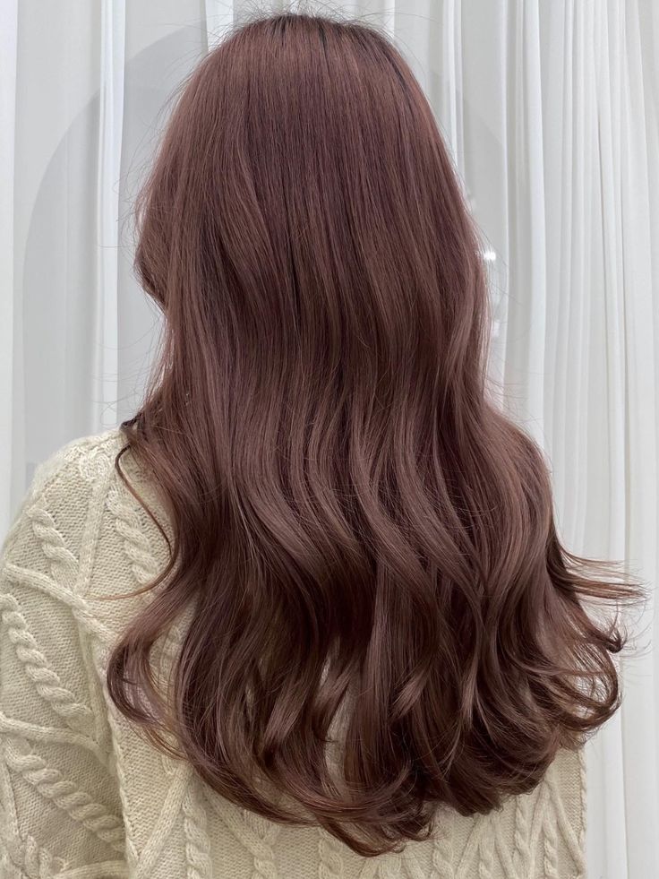 25+ Korean Hair Color Ideas and Trends to Try ASAP • Kbeauty Addiction Korean Hair Color Ideas, Korean Hair Dye, Brown Hair Korean, Beige Hair Color, Brown And Pink Hair, Lavender Hair Colors, How To Have Style, Cinnamon Hair, Hair Color Asian