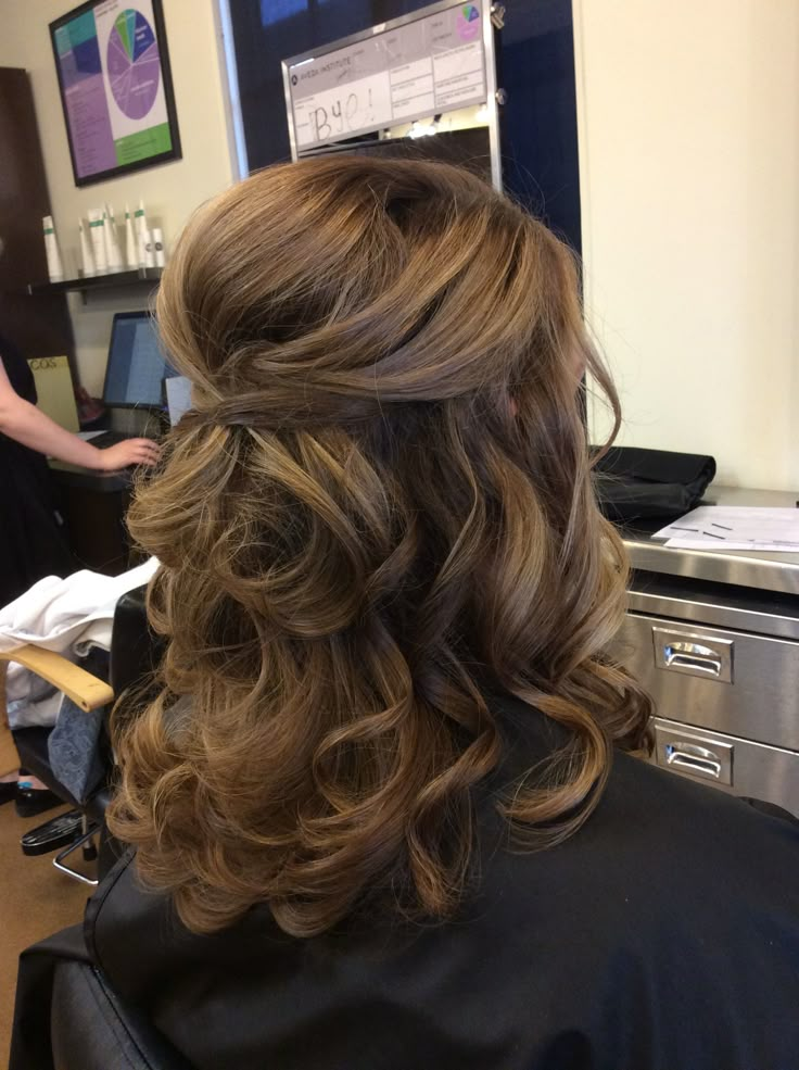 Partial Updo For Wedding, Elegant Medium Length Hairstyles, Half Up Hair Dos For Wedding, Mother Of The Bride Hair Down Curled, Wedding Hairstyles Mother Of The Groom, Debutante Hair, Curly Formal Hair, Mob Hair Styles Medium Length, Mother Of The Bride Hairstyles Over 50 Mom Wedding Hairs