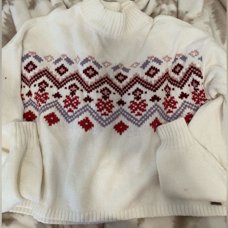 Christmas Sweater Such Nice Material Very Soft And Super Cute Never Worn Christmas Cute Sweater, Knitted Christmas Sweaters, Christmas Sweaters Cute, Chunky Christmas Sweater, White Christmas Sweater, Christmas Sweater Cozy, Christmas Tops For Women, Aesthetic Christmas Clothes, Christmas Sweater Aesthetic