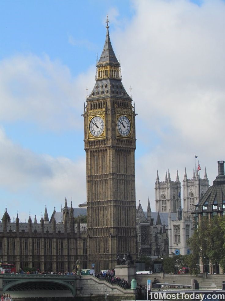 the big ben clock tower towering over the city of london