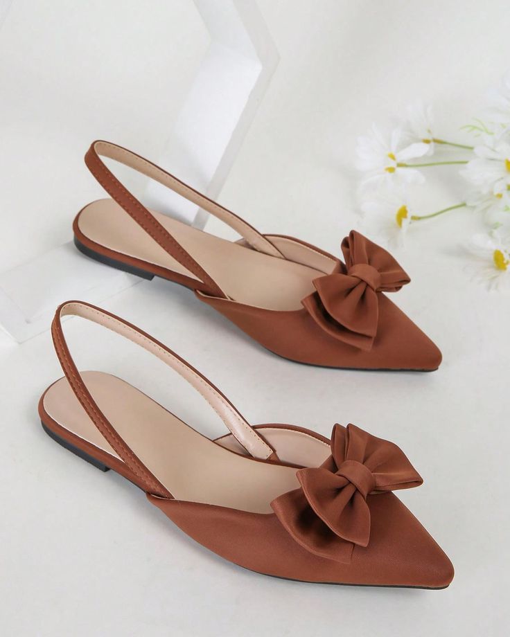 ✨Pre-order only, sizes 35 - 43✨ Elegant Sandals Classy, Fancy Flat Shoes, Classy Shoes Flats, Classy Flats, Stylish Flat Shoes, Brown Flat Shoes, Shoes Shein, Casual Shoes Women Sneakers, Shoes Heels Classy