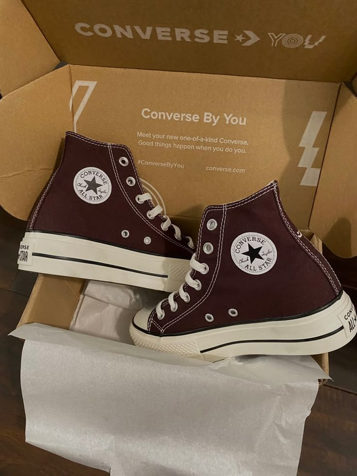 High Top Converse Brown, Converse Chuck Taylor Lift Platform In Brown, Brown High Top Converse Platform, Converse Brown Platform, Platform Brown Converse, Cute Shoes Brown, Brown Platform Converse Outfit, Platform Converse Brown, Brown Hightop Converse