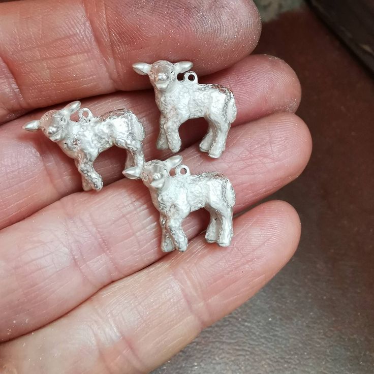 Lamb Necklace, Sheep Jewelry, Contemporary Jewellery Necklace, Lover Jewelry, Silver Clay, Silver Handmade Jewelry, Dope Jewelry, Recycled Sterling Silver, Jewelry Inspo