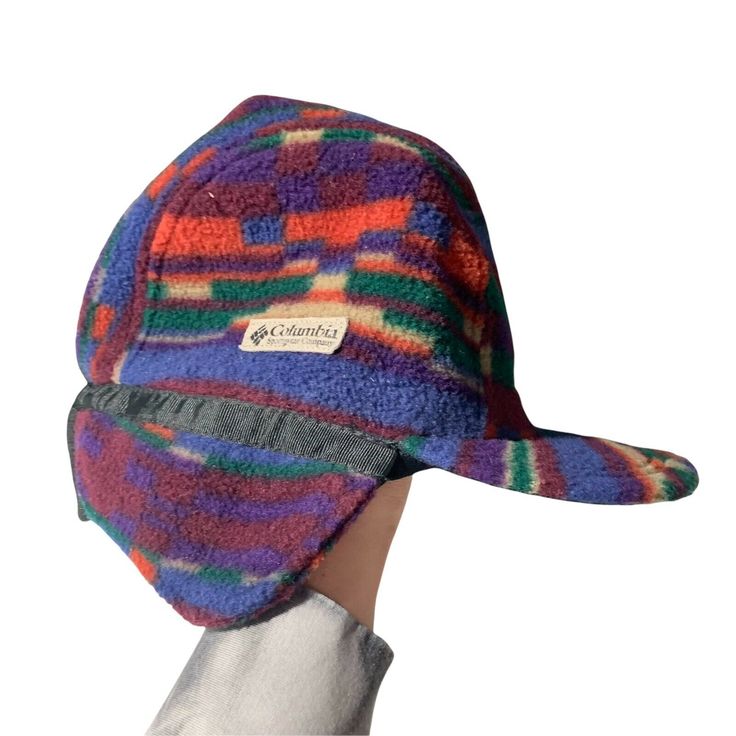 Vintage Patagonia Fleece, 90s Hats, Columbia Hat, Funky Hats, Vintage Patagonia, Patagonia Fleece, Mens Outfit Inspiration, Cool Hats, Mode Inspiration