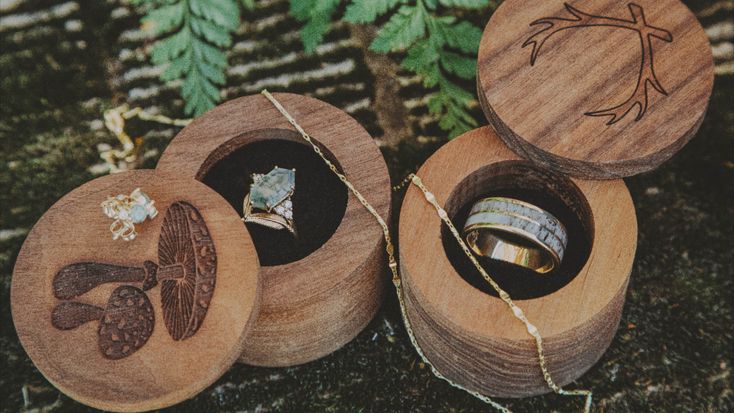 Staghead Designs | Engagement Rings & Wedding Bands