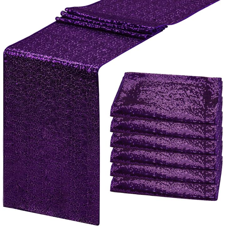 purple glitter table runner with matching napkins