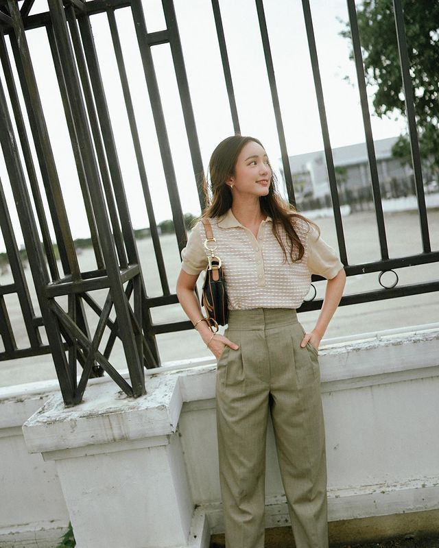 Thai Outfits, Korean Spring Outfits, Korean Airport Fashion, Wide Leg Pants Outfit, Thai Fashion, Native Dress, Korean Girl Fashion, Thai Drama, Basic Outfits