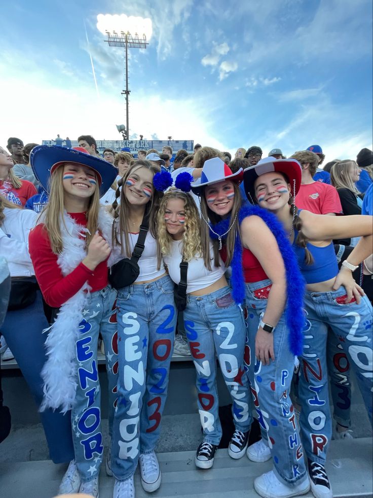 Homecoming Jeans, Senior Painted Jeans, Senior Pants, Homecoming 2024, Senior Jeans, Senior Things, Spirit Days, Basketball Homecoming, Senior Overalls