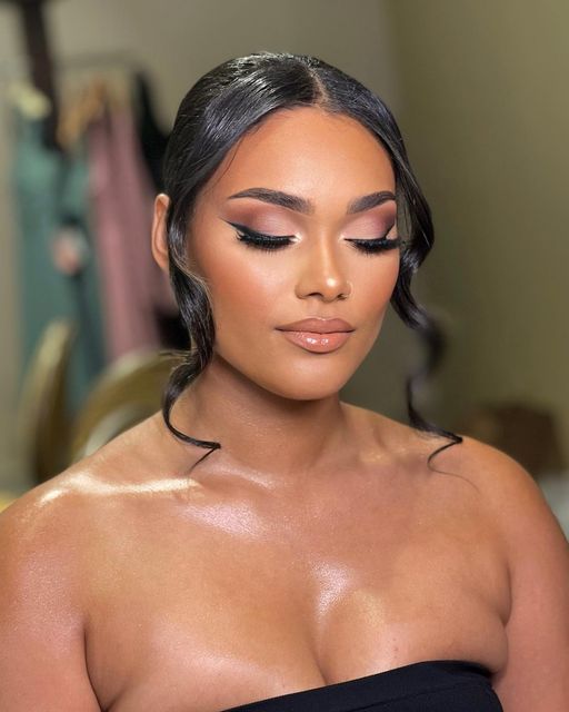 Soft Matte Glam Makeup, Pink Bridal Makeup Black Women, Soft Bridal Glam Brown Eyes, Sultry Bridal Makeup Brown Eyes, Bridal Makeup On Brown Skin, Bridal Makeup For Brown Eyes Glam, Wedding Glam Makeup Brides Brown Eyes, Full Glam Bridal Makeup Brown Eyes, Full Glam Makeup Looks Brown Eyes