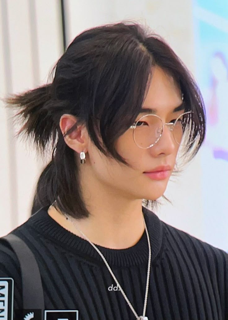 airport 2023.09.08 glasses specs long hair man bun Kids Man Buns, Mens Hair Long, Man Bun Hairstyles, Asian Haircut, Hairstyles With Glasses, Man Bun, Bun Hairstyles For Long Hair, Hair Reference, Different Hairstyles