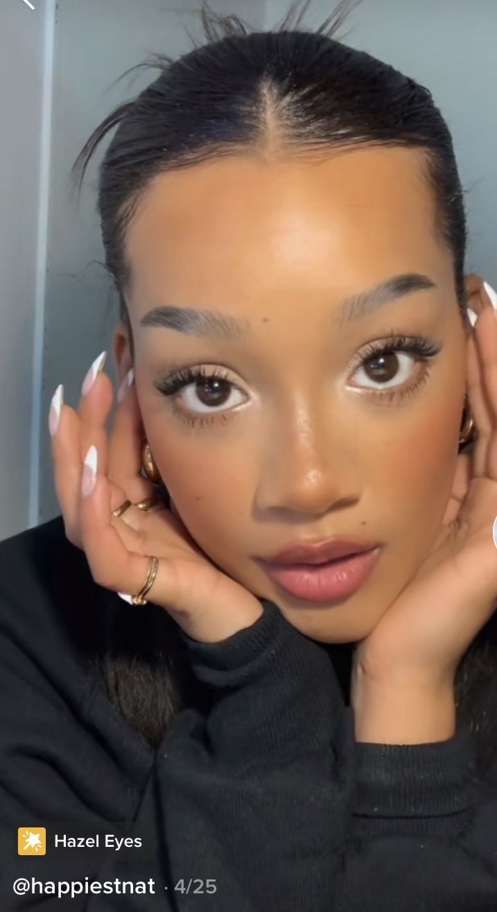 Doe Eyed Makeup Look, Soft Natural Makeup Black Women, Doe Eyes Makeup Black Women, Soft Doe Eye Makeup, Eyeshadow For Doe Eyes, Round Upturned Eyes, Prom Makeup Doe Eyes, Babydoll Makeup Black Women, Earthy Black Woman Makeup