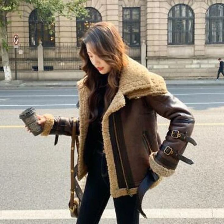 Shearling Leather Jacket, Fur Lined Coat, Shearling Jacket Women, Aviator Jacket, Fur Leather Jacket, Double Collar, Aviator Jackets, Shearling Coat, Brown Leather Jacket