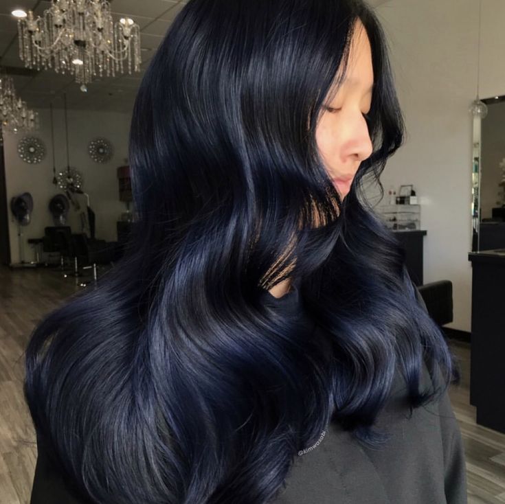 Navy Hair Color Midnight Blue, Asian Blue Black Hair, Midnight Blue Hair Asian, Black Indigo Hair, Black Hair With Blue Tint Dark, Blue Babylights Hair, Moonlight Blue Hair, Blue Tint Black Hair, Blue Midnight Hair