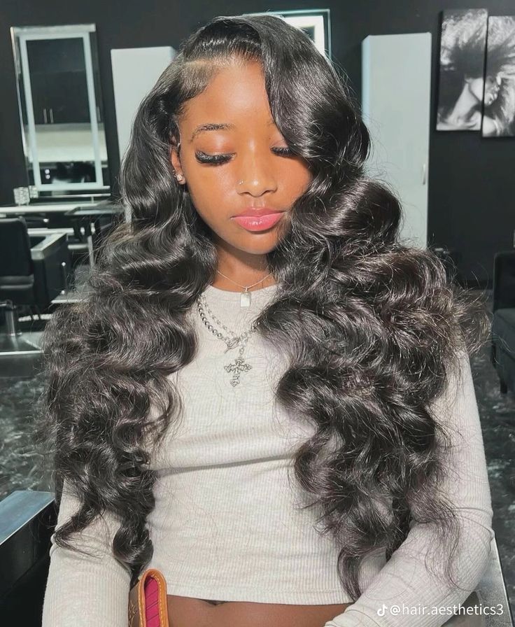 Quick Weaves, Black Ponytail Hairstyles, Birthday Hairstyles, Curling Hair With Wand, Loose Waves Hair, Quick Weave Hairstyles, Braided Hairstyles For Teens, Pretty Braided Hairstyles, Quick Weave