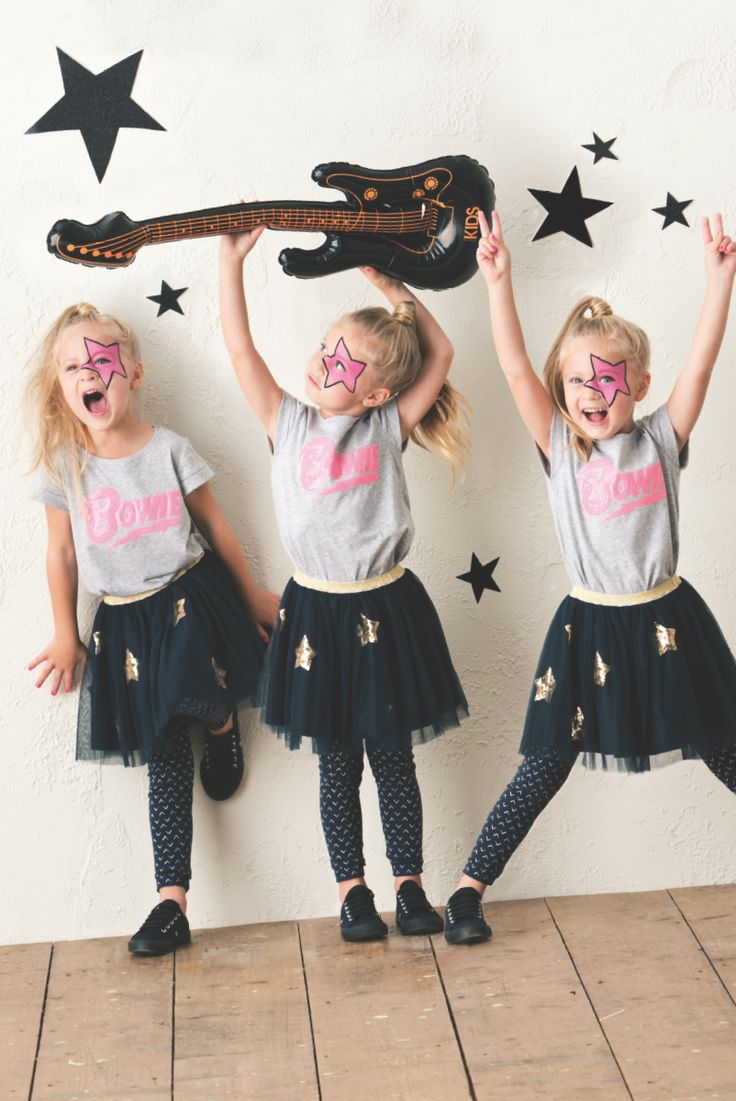 COTTON ON KIDS - WE WILL ROCK YOU! http://shop.cottonon.com/shop/kids/girls/?page=1#girls-new-arrivals #KidsFashionRock Rockstar Costume Diy, Kids Rockstar Costume, Disfraz Rock And Roll, Star Fancy Dress, Rockstar Costume, Rock Costume, Rock N Roll Dress, Girls Rockstar, Rock Star Costume