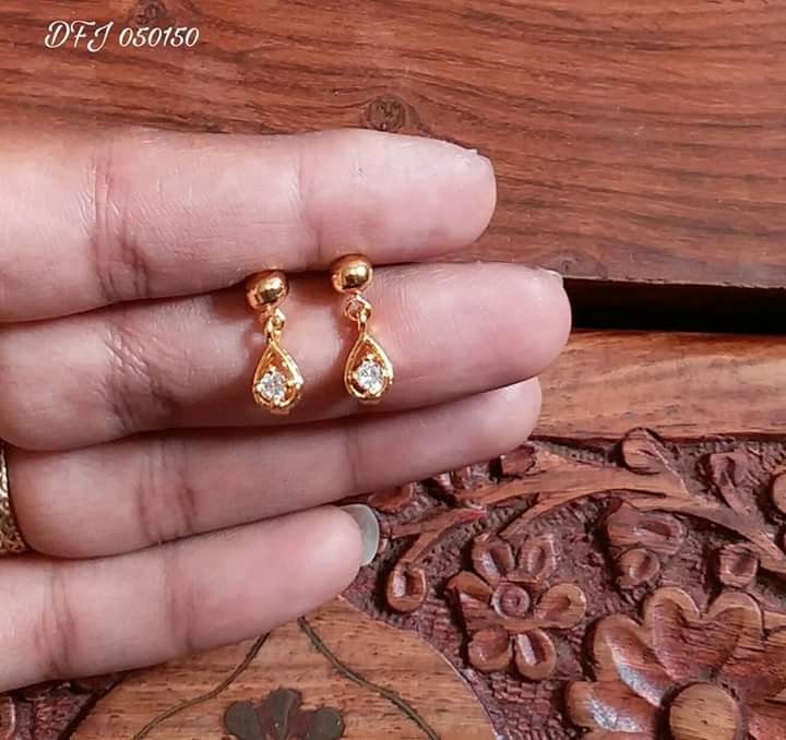 Small studs Small Jumki Gold, Ear Ring Models Gold, Gold Earrings Jumka Designs, Ear Rings For Kids Gold, Kids Earrings Gold Children, Simple Gold Earrings Indian, Small Earrings Gold Studs, Kids Earrings Gold Indian, Small Jhumkas Gold