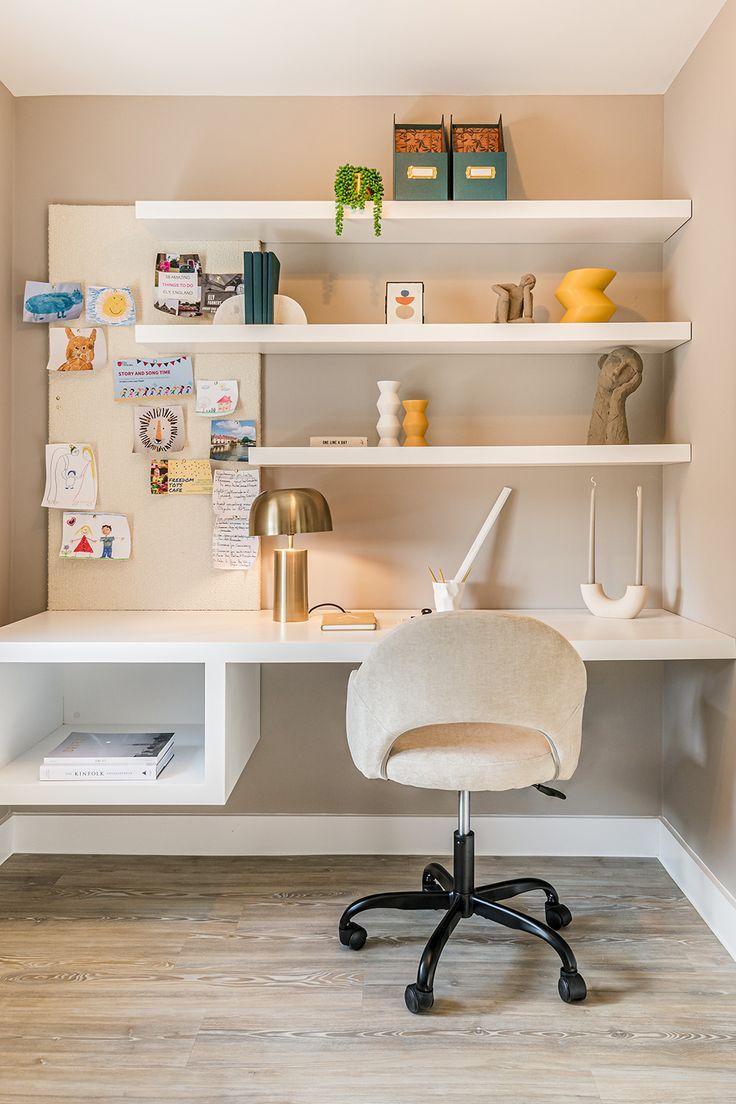 Shelf Inspo for Home Offices and Study Rooms Mushroom Wall Paint, Office Wall Shelves, Shelves Above Desk, Above Desk, Office Wall Organization, White Shelving, Ikea Home Office, Home Office Decor Ideas, Work From Home Office