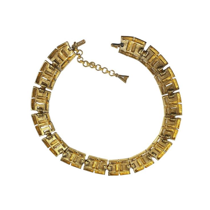 Elevate your jewelry collection with this exquisite Monet gold-tone link choker collar necklace that exudes sophistication and luxury. Measuring 16.5 inches in length by 1 inch in height and just 0.25 inches in depth, it is the perfect statement piece for any occasion.In 1937, the Chernow brothers changed the company's name and began marketing the jewelry under the name Monet. Over the years the Monet Company has been sold several times. Throughout the changes they have always produced affordabl Gold Choker With Jewels, Vintage Metal Choker For Formal Occasions, Formal Vintage Metal Choker, Gold-tone Necklaces With Gold Clasp For Formal Occasions, Formal Gold-tone Necklaces With Gold Clasp, Formal Gold-tone Necklace With Gold Clasp, Gold Jeweled Choker, Formal Gold Chain Choker Necklace, Elegant Metal Chain Necklace With Gold Clasp